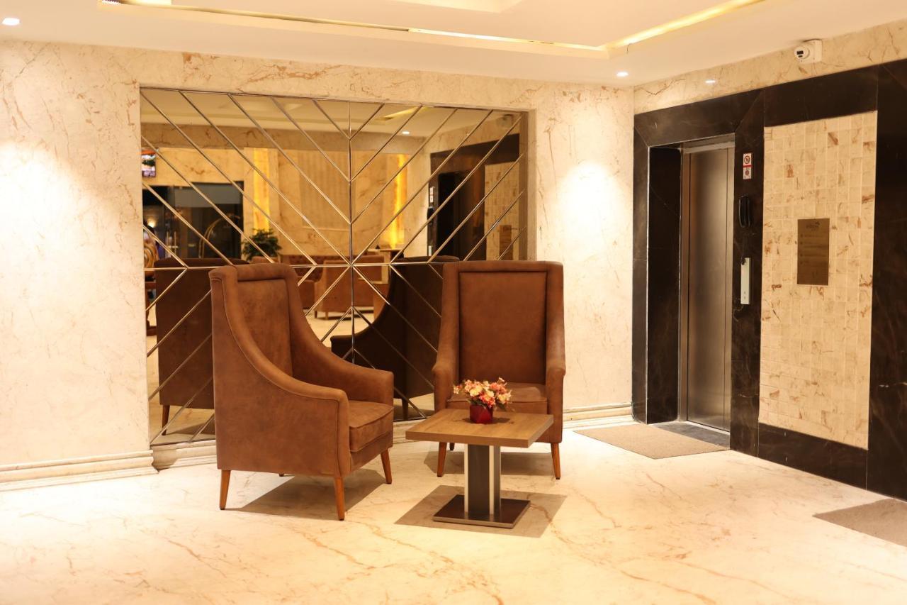 Pride Hotel Bhopal Exterior photo