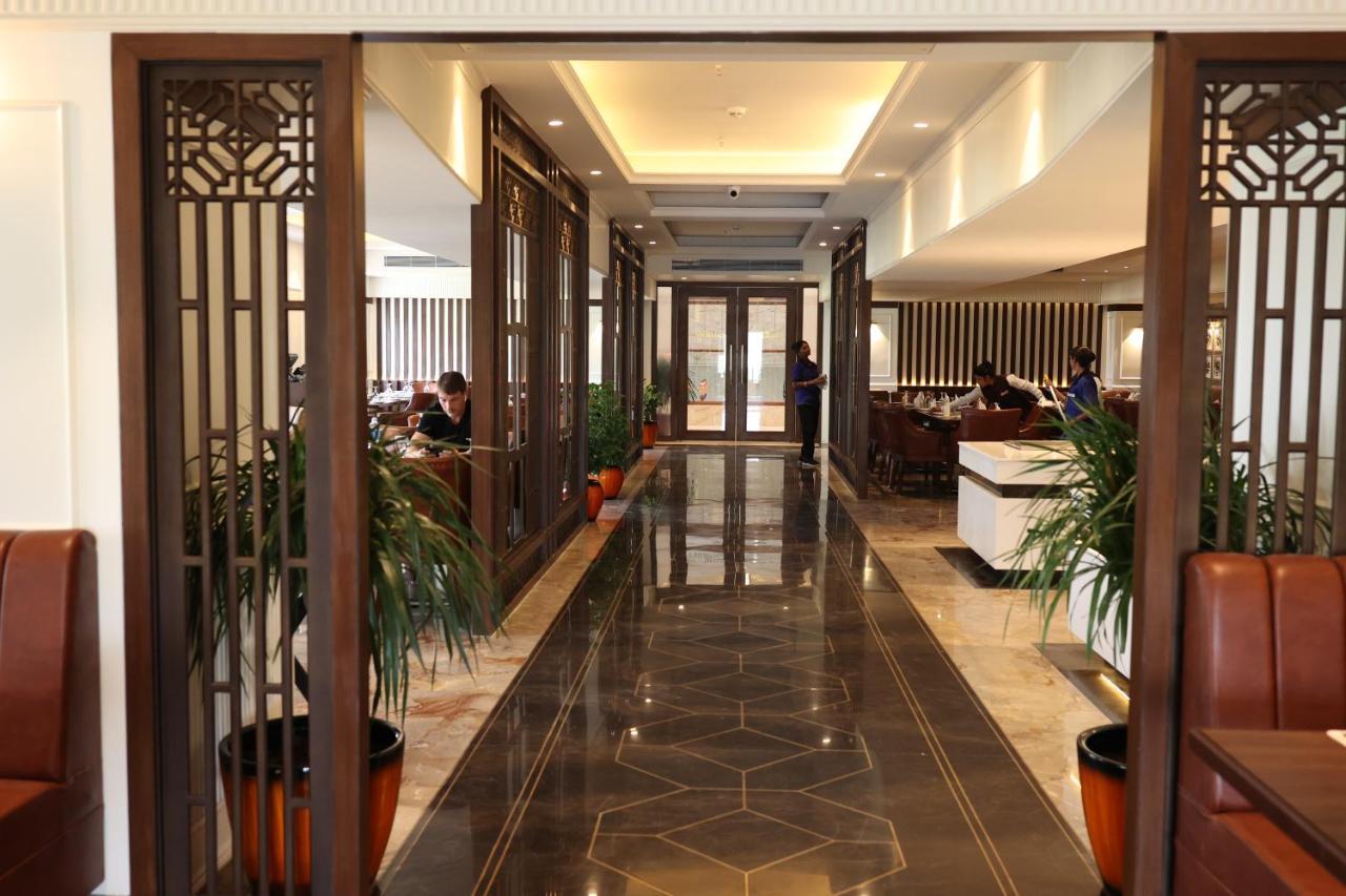 Pride Hotel Bhopal Exterior photo
